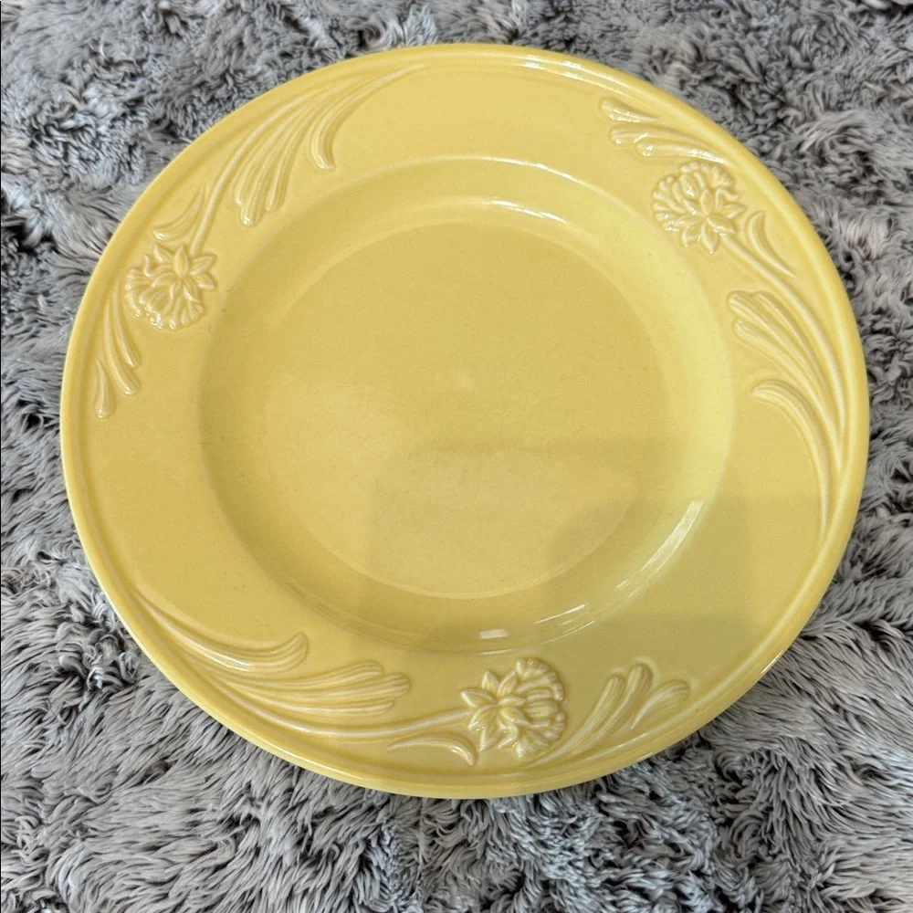 Lenox Poppies Rainbow Yellow Set of 4 Salad Lunch Plates 8.4
